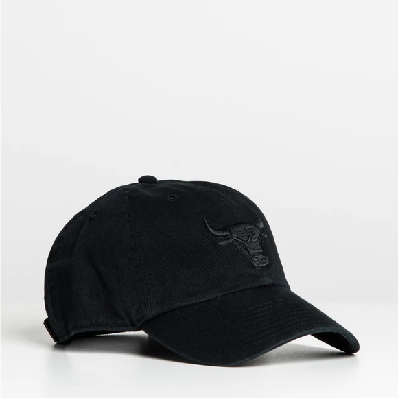47 Accessories - 47 Chicago bulls clean up baseball hat cap rare black on black logo